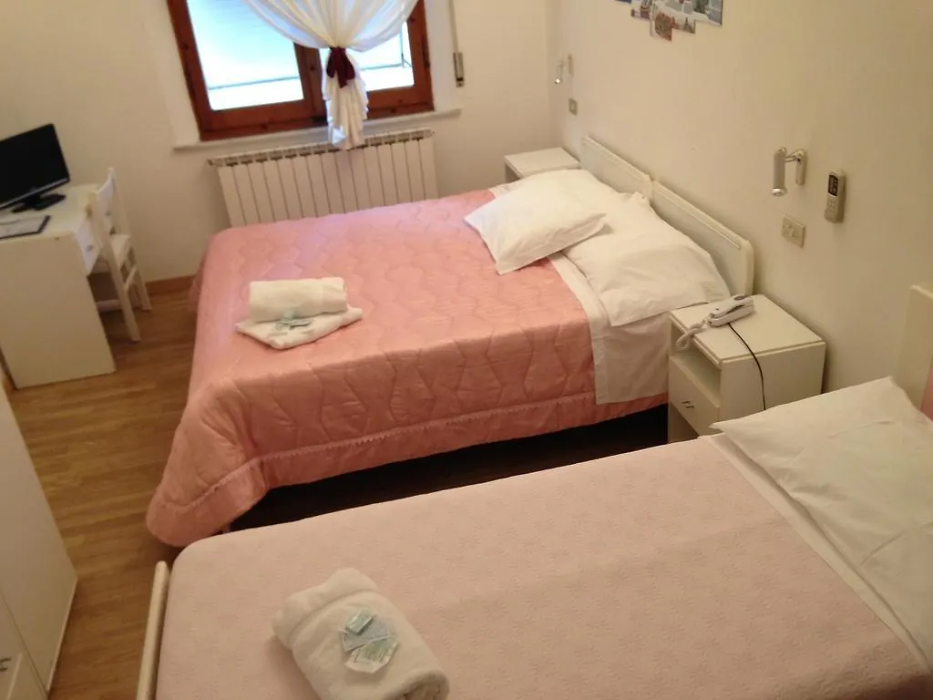 Hotel Mediterraneo Chianciano Terme Itália