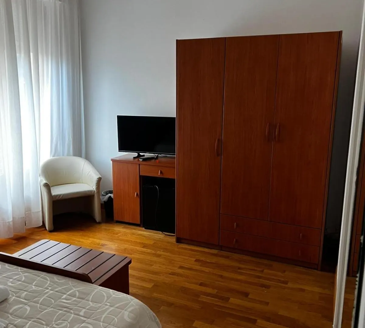 Hotel Mediterraneo 끼안챠노테르메